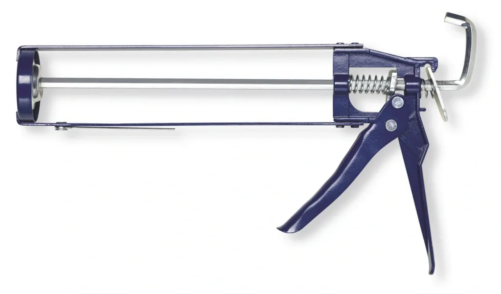 Cartridge gun skeleton, robust design
