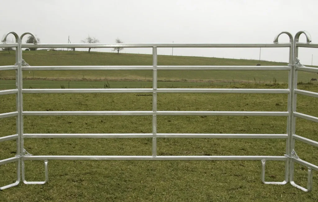 Pasture panel - fence element 3.0 m length, 1.7 m height