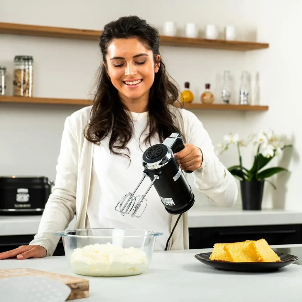 Retro - Hand Mixer and Immersion Blender - Black