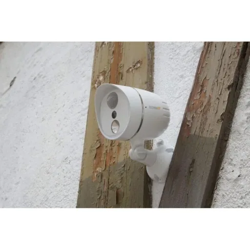 HD outdoor camera with LED light and motion detection white