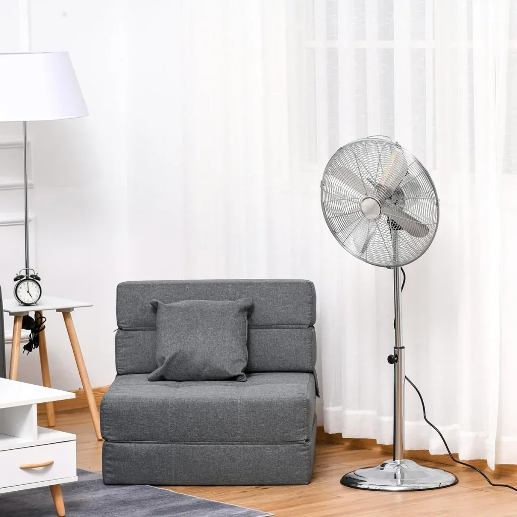 Pedestal fan with 3 speed levels silver