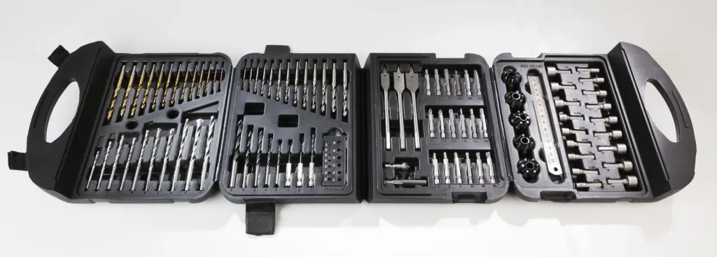 Drill and bit set 122 pieces in a case