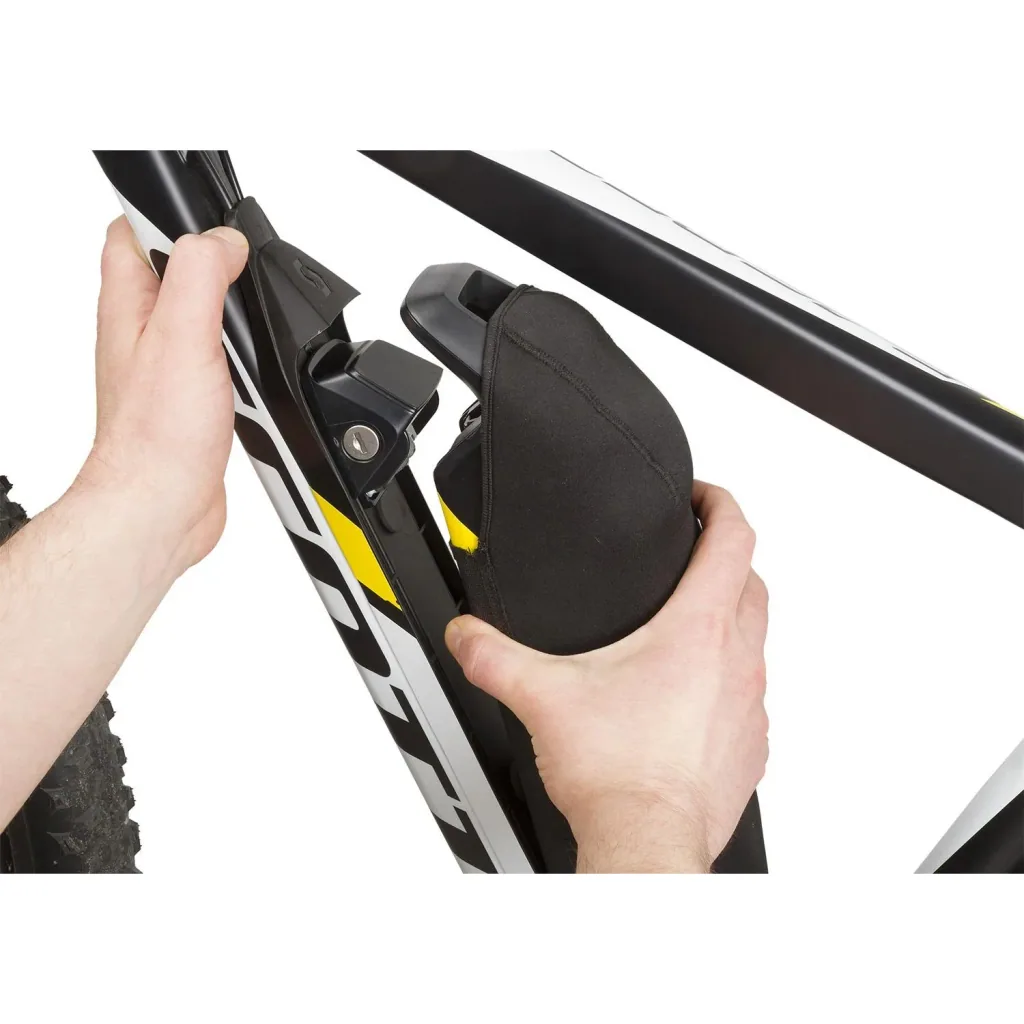 E-bike battery protective cover - down tube batteries