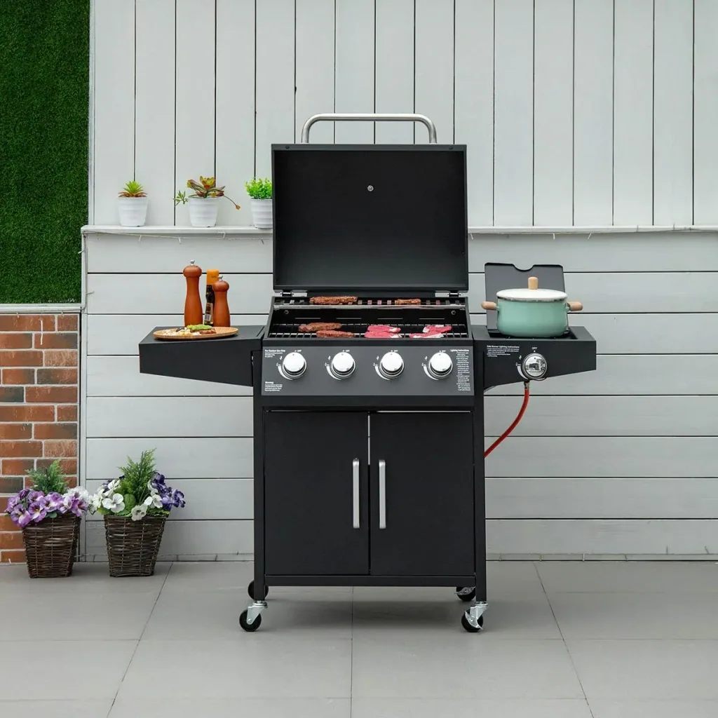 Gas grill - 4 burners - 1 side burner - Black - 132 x 55 x 109 cm