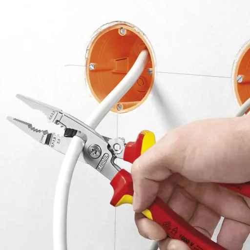 Electrical installation pliers VDE