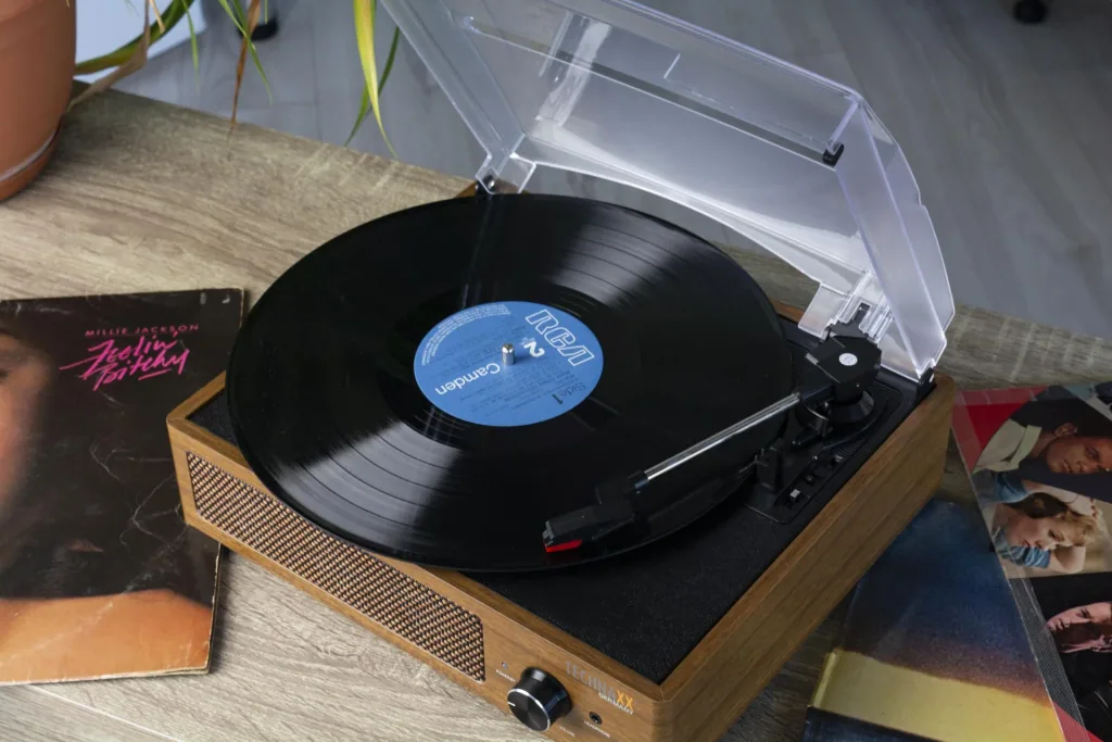 Retro record player with recording function, Bluetooth