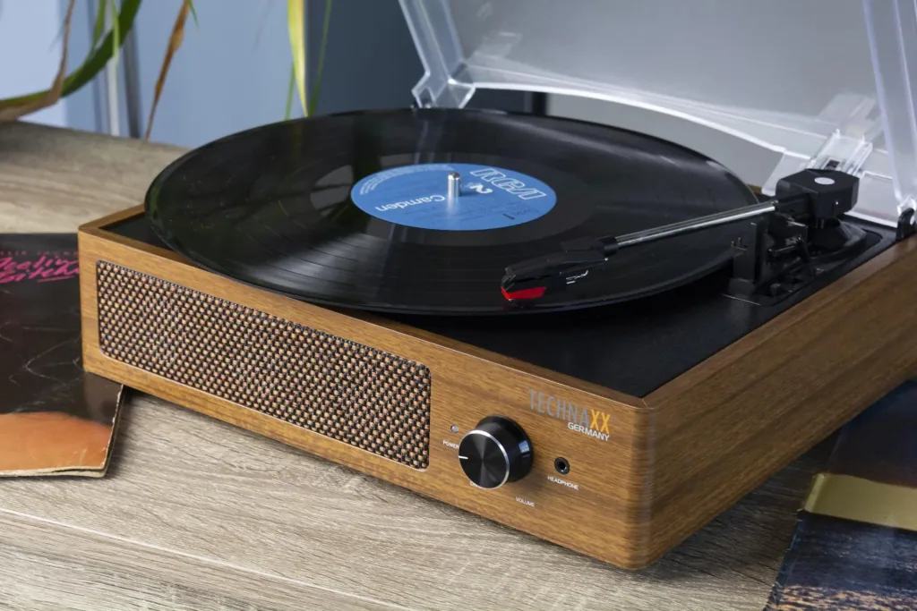 Retro record player with recording function, Bluetooth