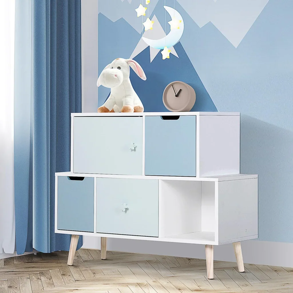 Storage shelf for children