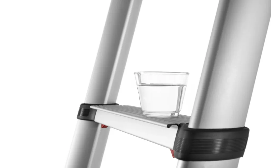 Telescopic leaning ladder, PrimeLine, 4.1 meters, with stabilizer