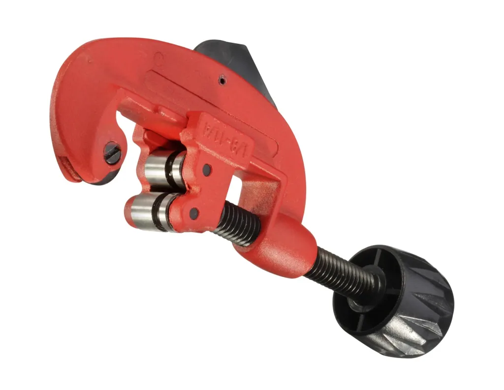 Pipe cutter 3 - 32 mm with replacement cutting wheel