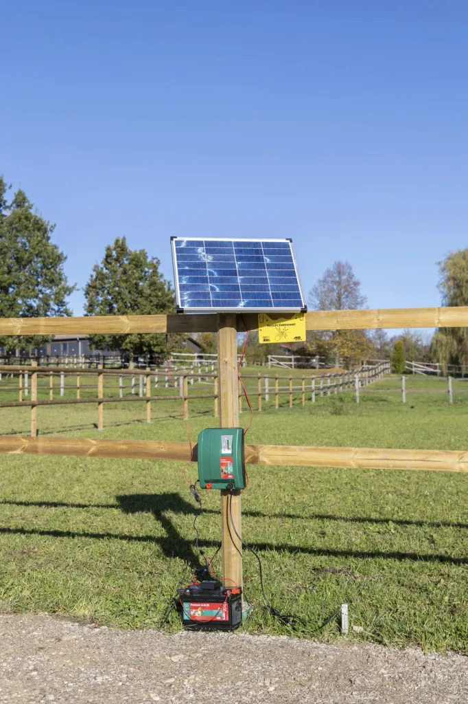AKO Duo Power X6000 smart electric fence energizer