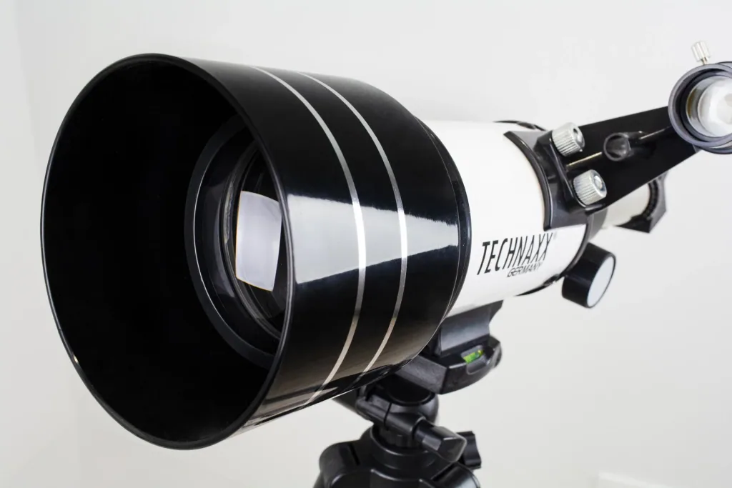 Telescope 70/300 for landscape and sky observation