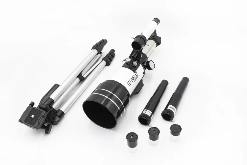 Telescope 70/300 for landscape and sky observation