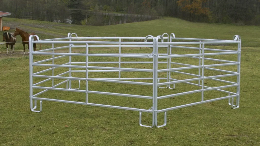 Pasture panel - fence element 3.6 m length, 1.7 m height