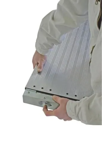 Teleboard telescopic aluminum plank extendable from 2.04 to 3.5 m length