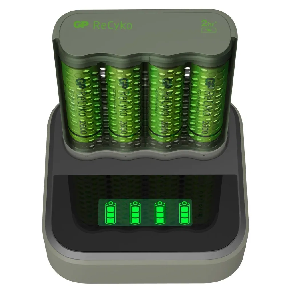 USB fast charger with docking station, LCD charge level display for 4 AA / AAA NiMH batteries including 4 ReCyko (AA) 2600mA