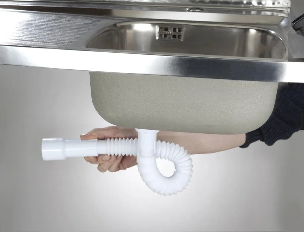 Flexible connection pipe, 1 1/4 inch