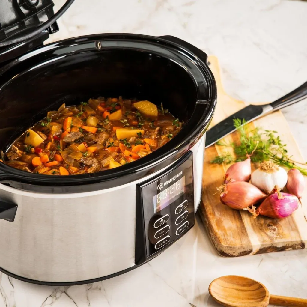 Slow Cooker - with removable ceramic pan - 6 liters - stainless steel