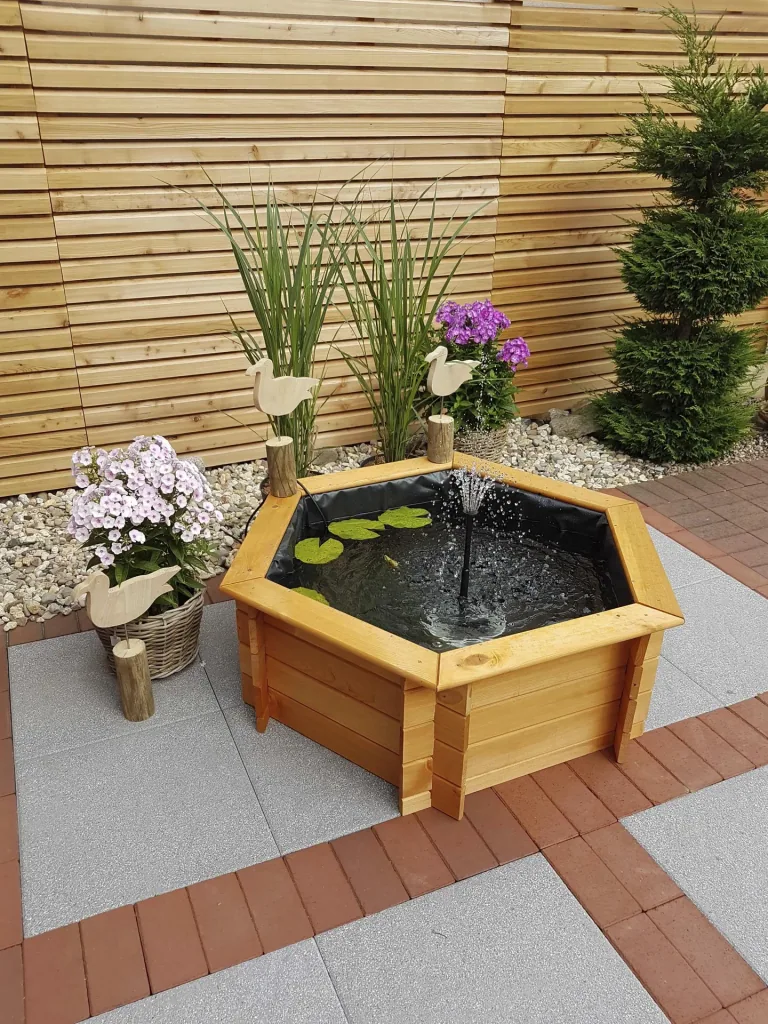 Hexagonal raised pond 100 cm solar