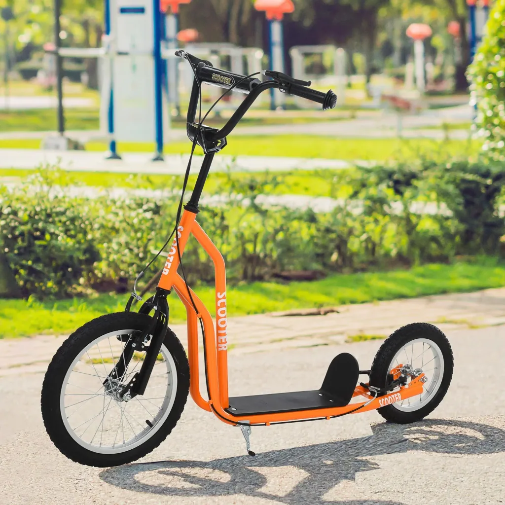 Children's scooter with handbrake