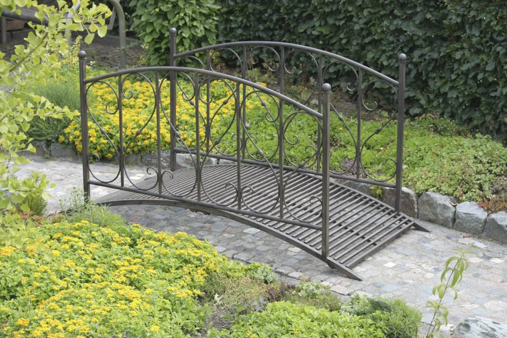 Garden Bridge "Dukono"