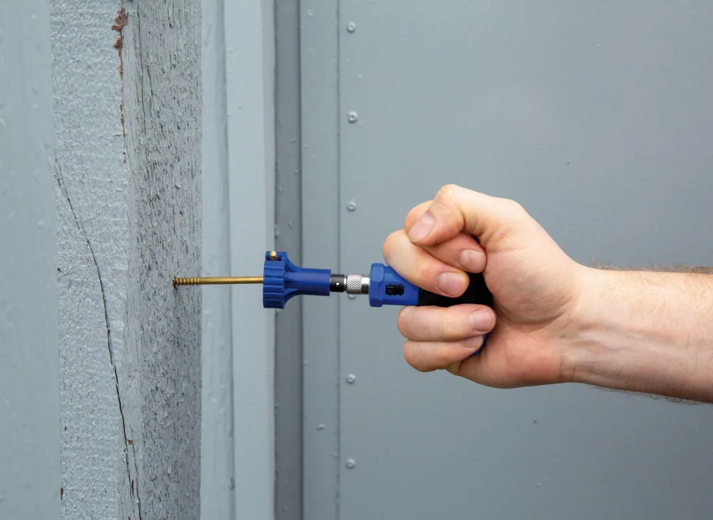 Hook screwdriver