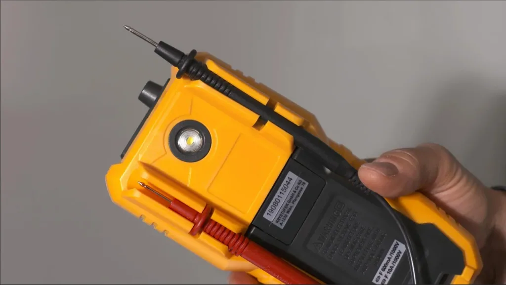 Digital Multimeter 1000V True RMS