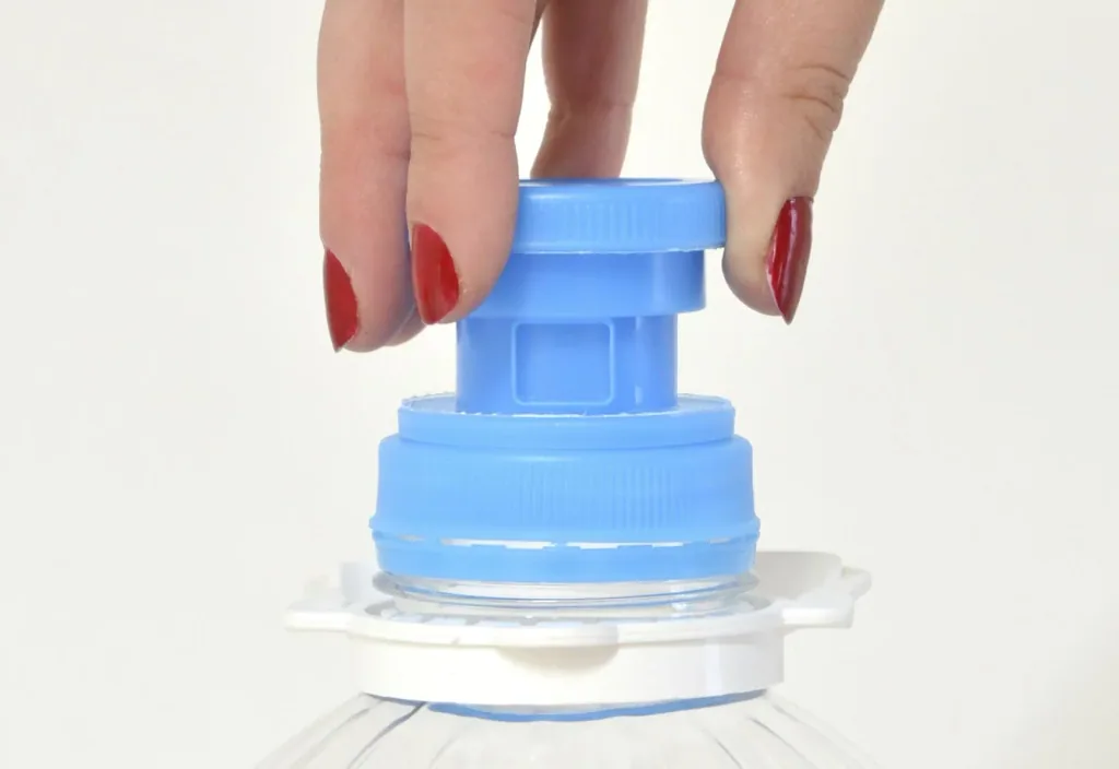 Orange cleaner concentrate, 5L canister including dosing cup and tap