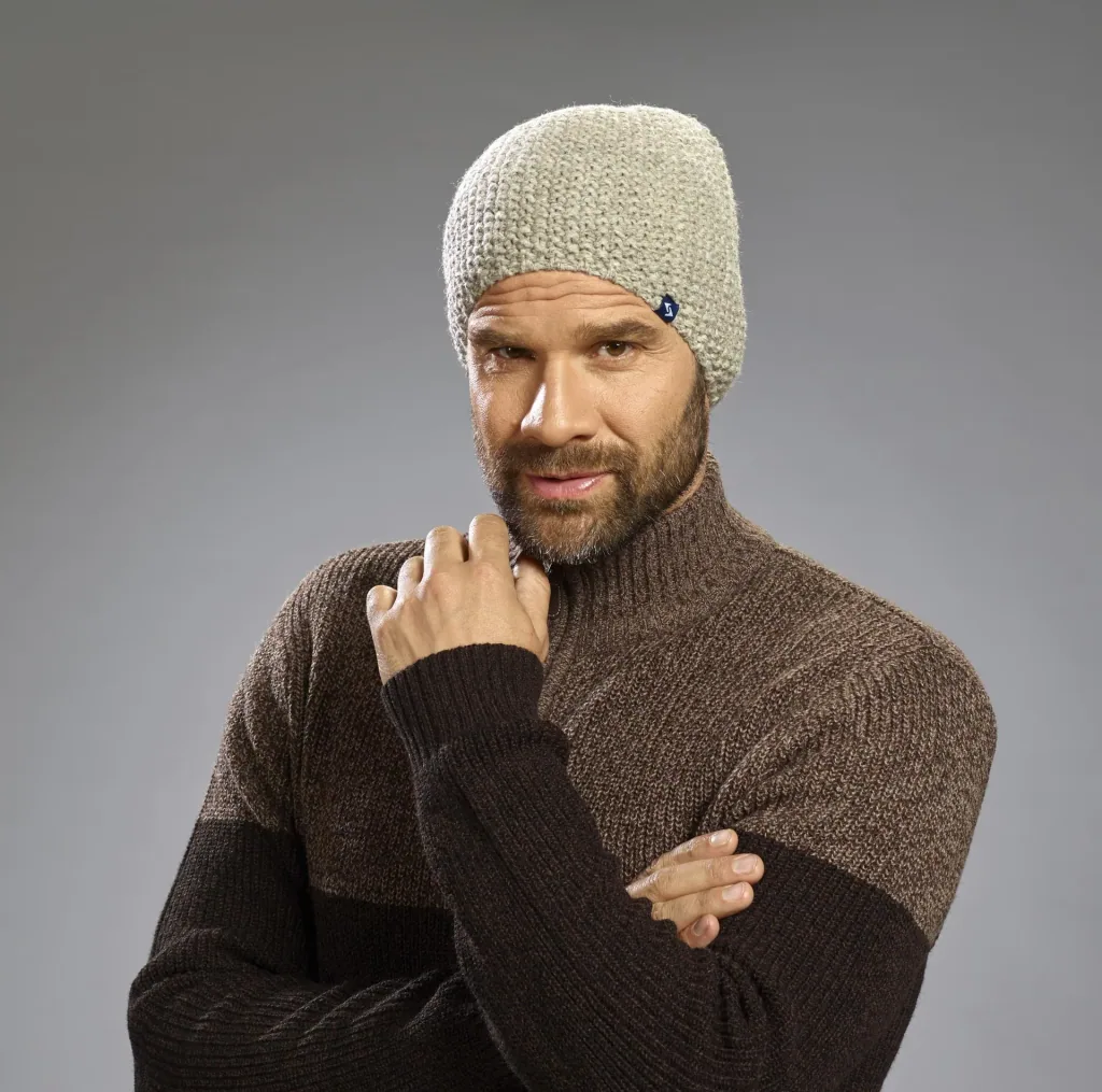 Hat light grey, one size