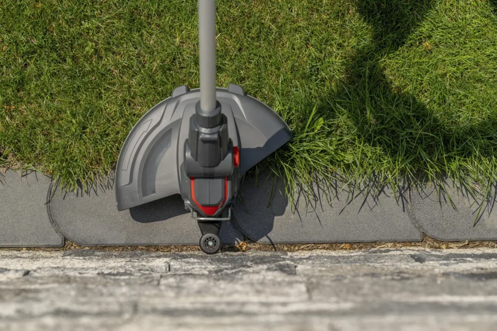 Cordless grass trimmer GT 1825 including replacement line spool - BOSCH HOME AND GARDEN COMPATIBLE (without battery and charger)