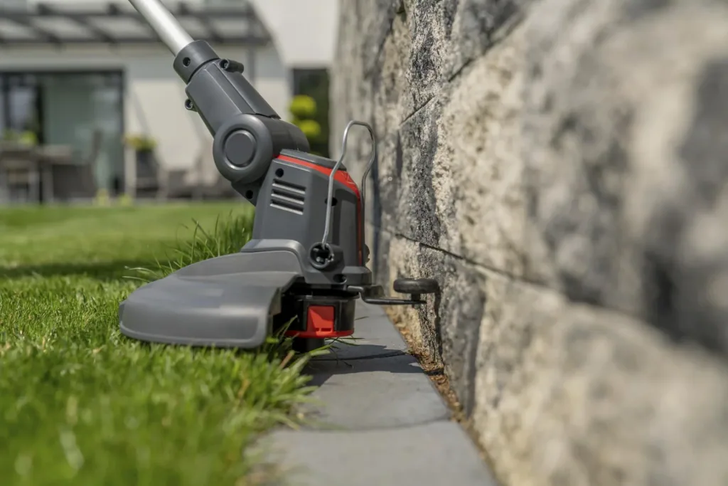Cordless grass trimmer GT 1825 including replacement line spool - BOSCH HOME AND GARDEN COMPATIBLE (without battery and charger)