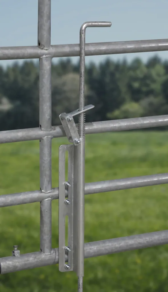 Locking pin for pasture gates