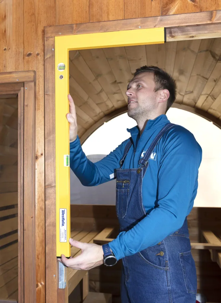 Construction angle W 350 with spirit level
