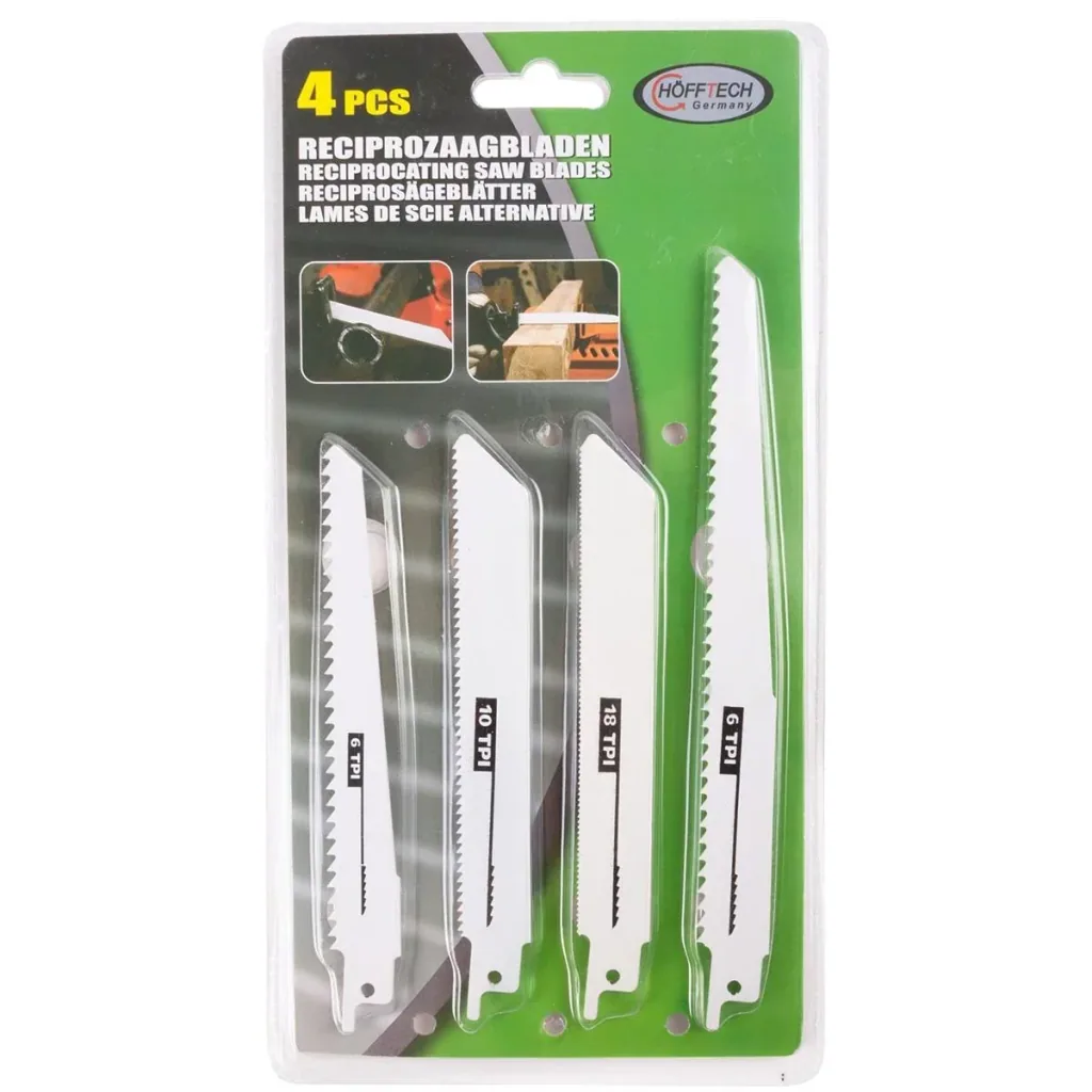 Accu reciprocating saw / branch saw - 152 mm saw blade WITH corresponding saw blades 4 pieces