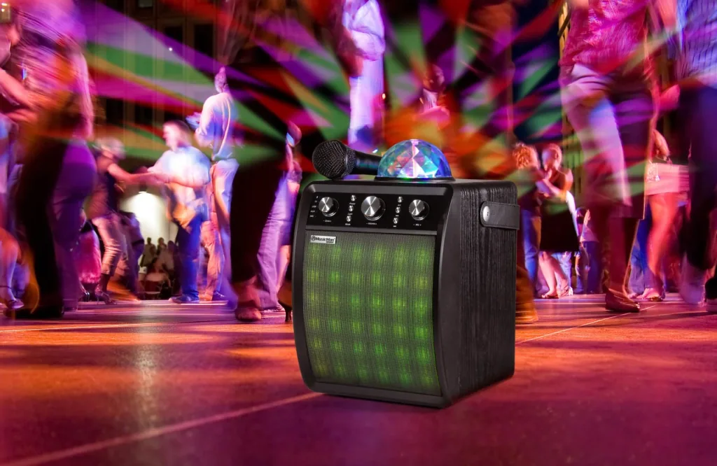 Disco speaker with microphone