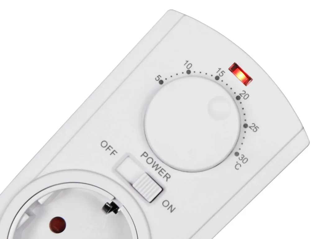 Socket thermostat 5-30°C, 3500W