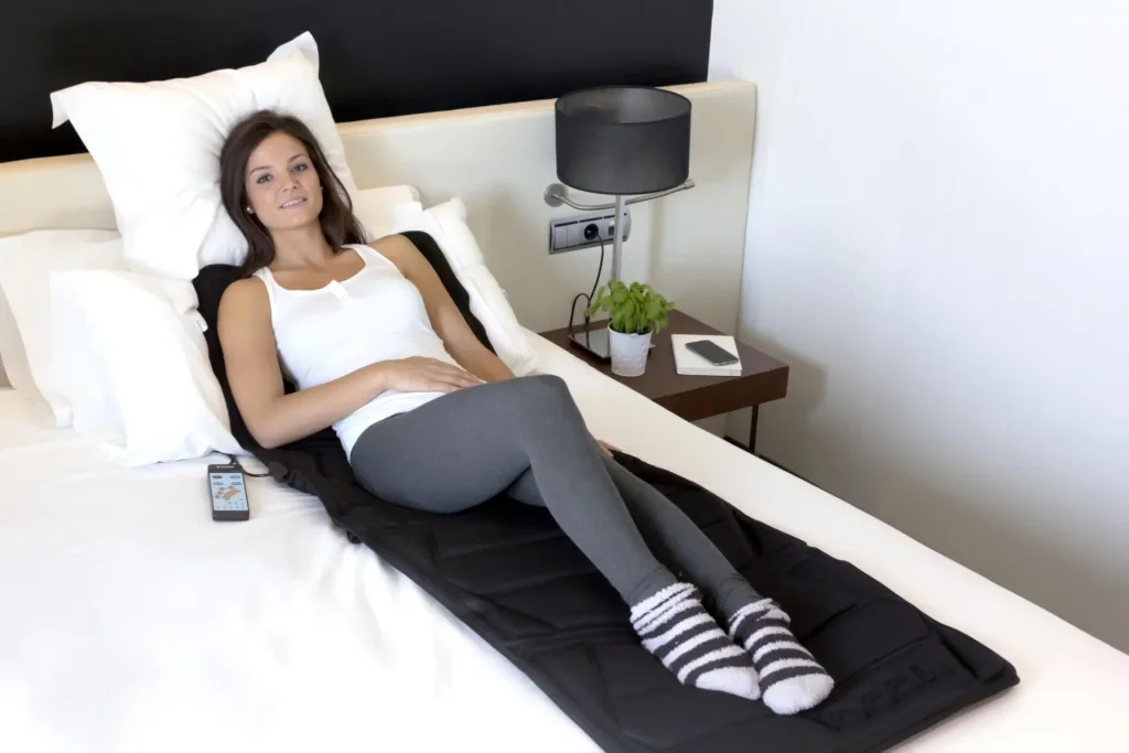 2-in-1 massage and heat mat "De Luxe"