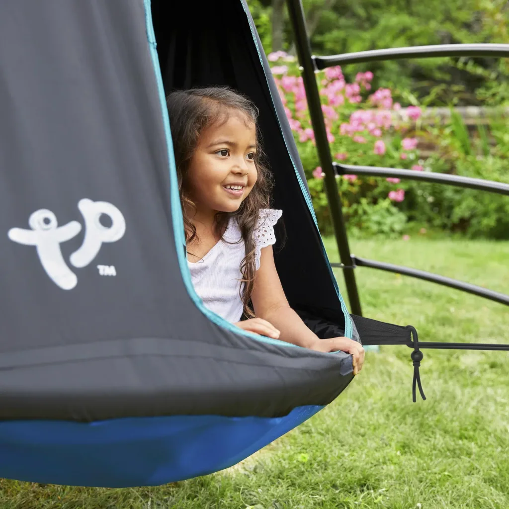 UFO Climbing Frame with Hanging Chair 217×122×201 cm Black – Steel Frame & Curved Ladder