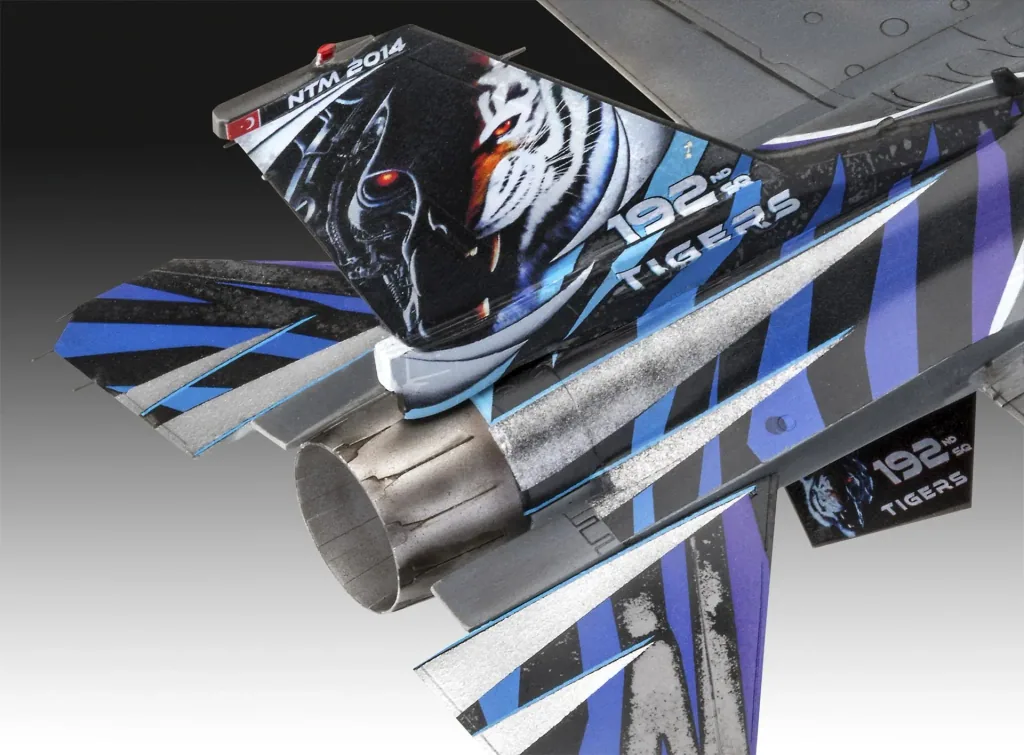 Model Set Lockheed Martin F-16D Tigermeet 2014