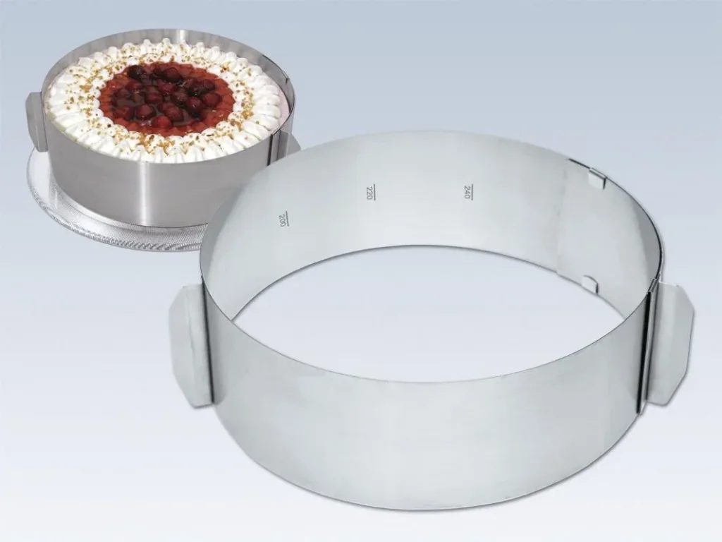Variable cake ring with scale, from 16-30 cm