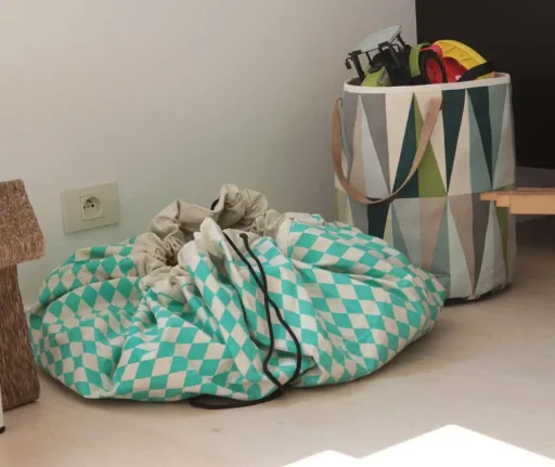 Play & Go game bag print diamonds green
