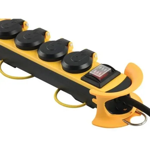 Socket - 4-pin - IP44 - With cable guide