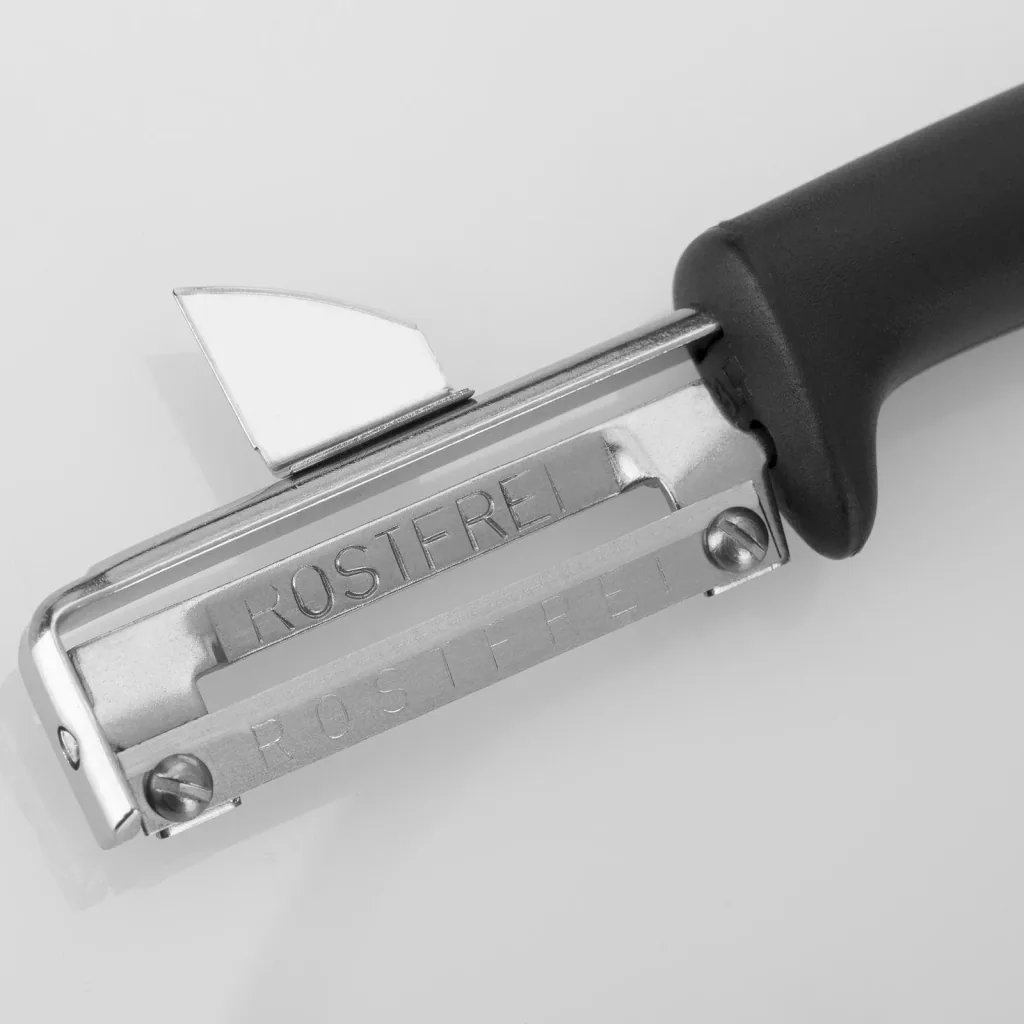 Peeler with cutter “Gallant”, right-handed, stainless steel