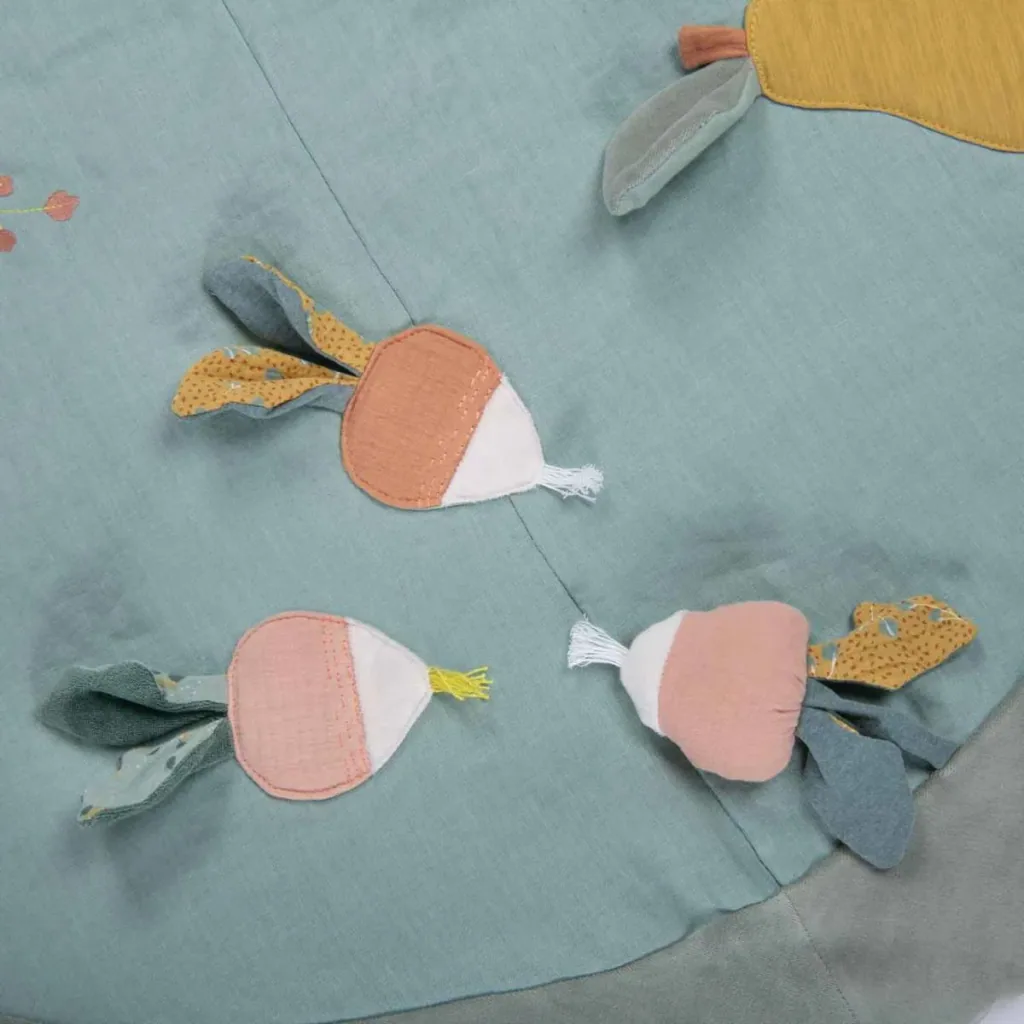 .