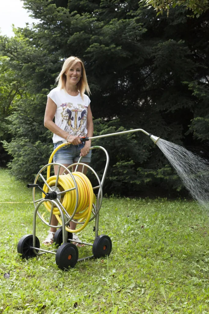 Hose trolley made of stainless steel, with 4 wheels