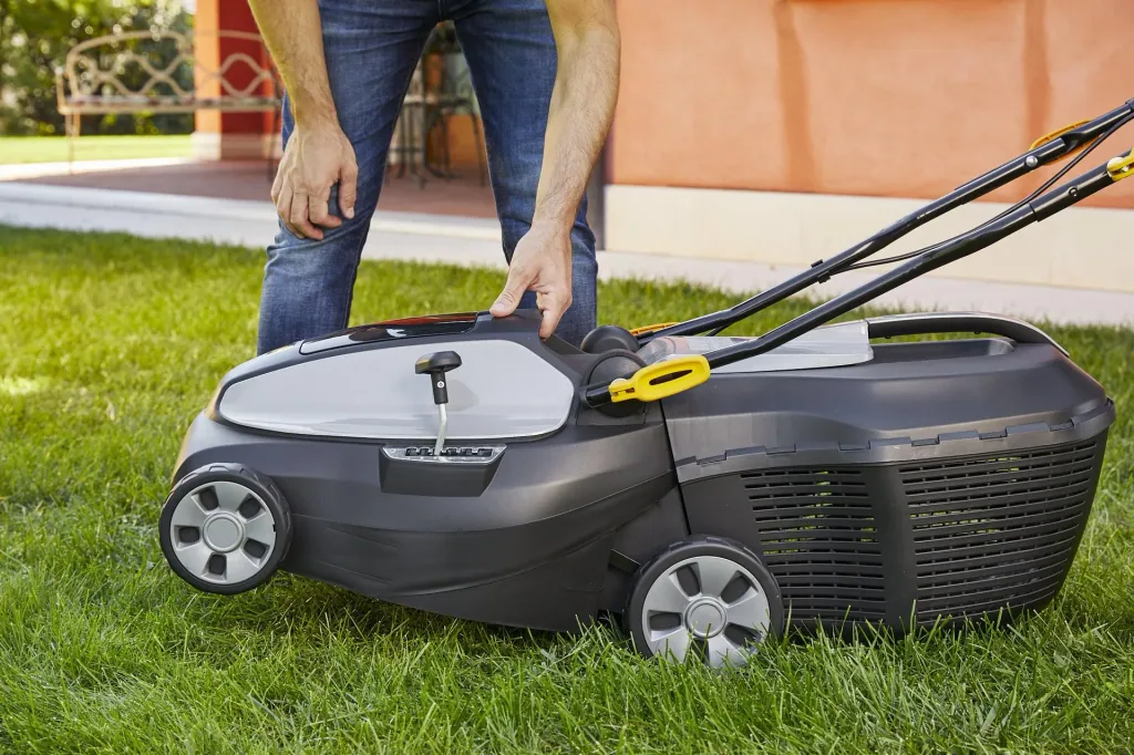 Cordless lawn mower "AL1 3820 Li", with battery and charger