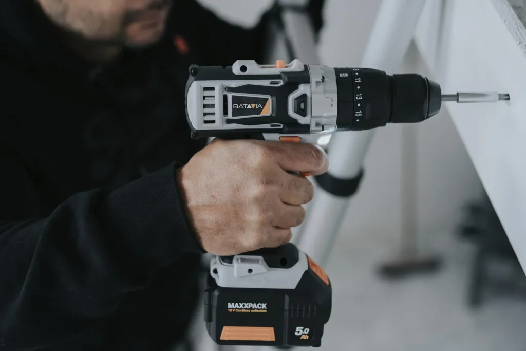 Maxxpack 18V cordless impact drill (with 2 x 2Ah batteries and charger)
