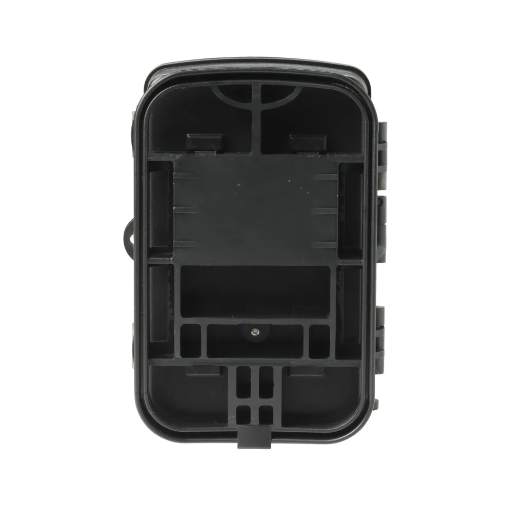 Wildlife and surveillance camera with 8 MP, 2" color display and integrated GSM module
