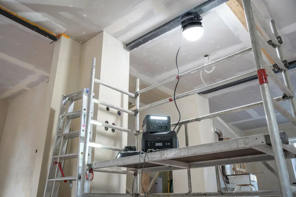 LED work light Ball Light 11500 lumens, 360 degree wide-angle illumination