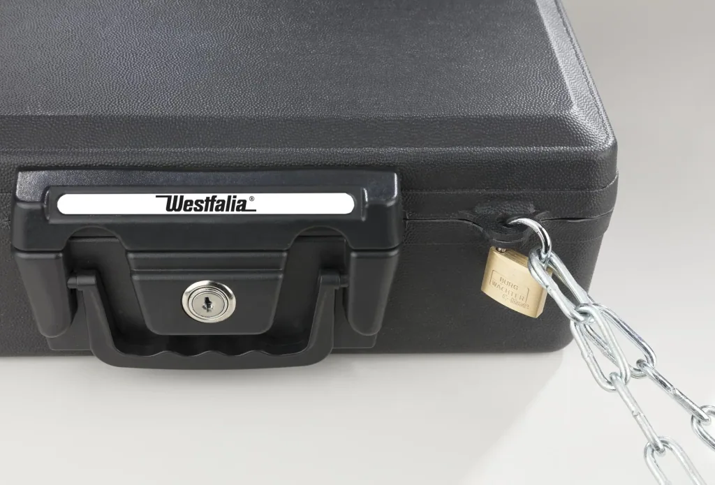 Document box for safe storage of documents, fireproof